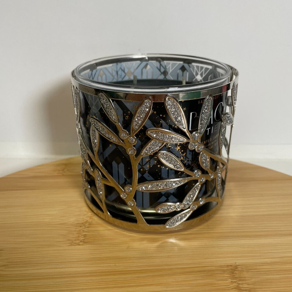Bath & Body Works Leaf Branch Silver Glitter Metal 3-Wick Candle Holder - Picture 2 of 8